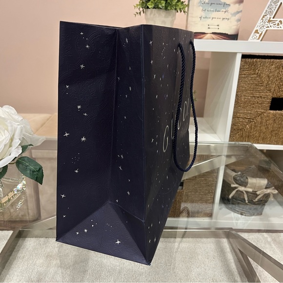 Large Gucci Shopping Bag - Picture 4 of 9